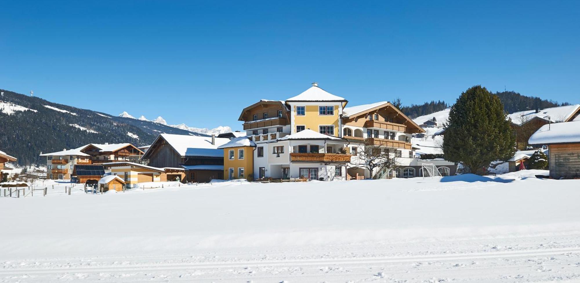 Landhotel Hubengut Bed And Breakfast Radstadt Eksteriør billede