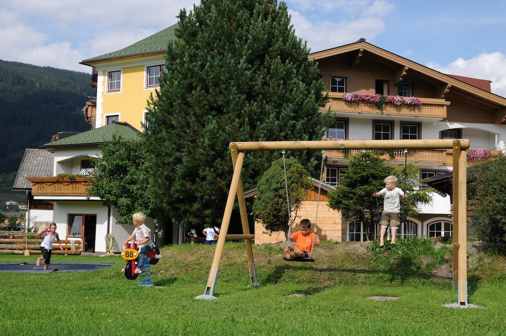 Landhotel Hubengut Bed And Breakfast Radstadt Eksteriør billede