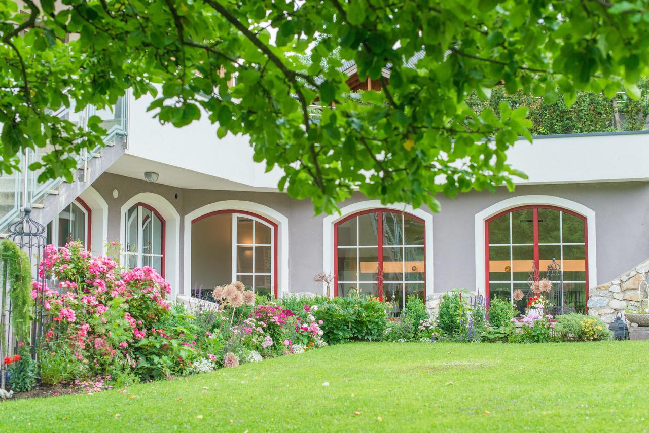 Landhotel Hubengut Bed And Breakfast Radstadt Eksteriør billede